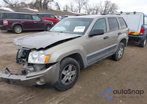 2005 Jeep Grand Cherokee Laredo из США, поврежденный, VIN 1J4HR48N35C608241